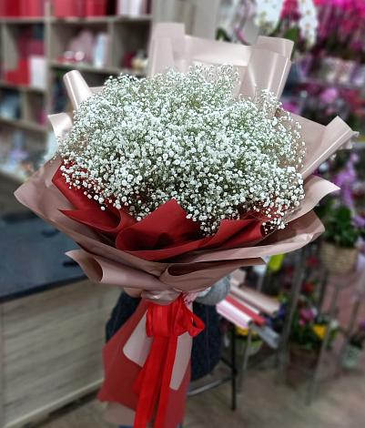 Букет цветов из: Гипсофила в Чисмену
